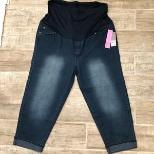 NWT Adorable Cropped Jeggings